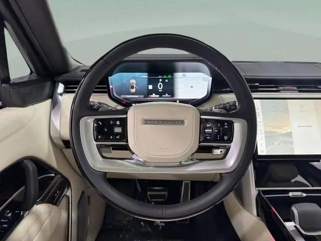 2026 Land Rover Range Rover P530 Autobiography