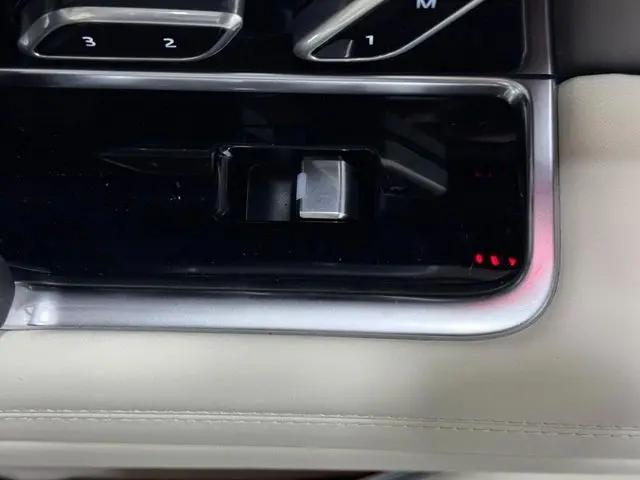 2026 Land Rover Range Rover P530 Autobiography