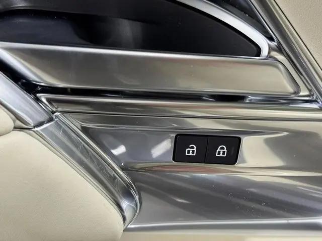 2026 Land Rover Range Rover P530 Autobiography