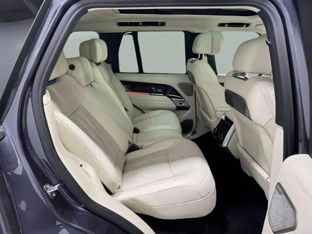 2026 Land Rover Range Rover P530 Autobiography
