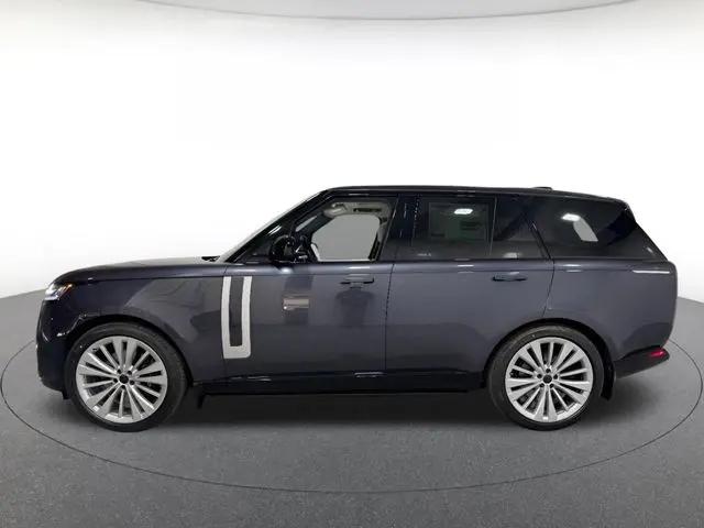 2026 Land Rover Range Rover P530 Autobiography