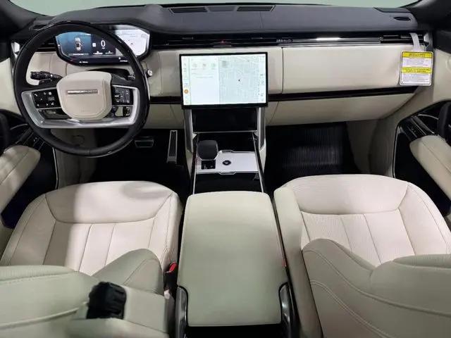 2026 Land Rover Range Rover P400 SE