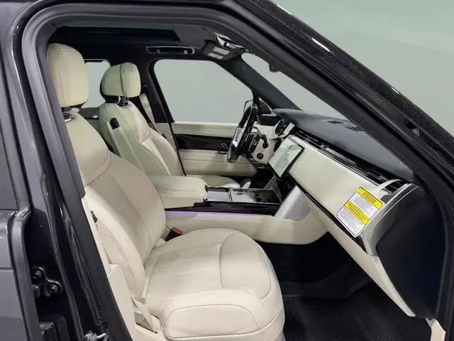 2026 Land Rover Range Rover P400 SE