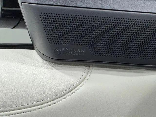 2026 Land Rover Range Rover P400 SE