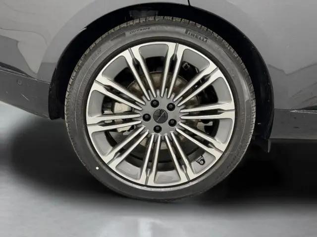 2026 Land Rover Range Rover P400 SE
