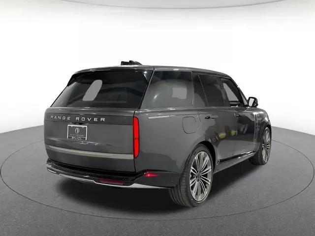 2026 Land Rover Range Rover P400 SE