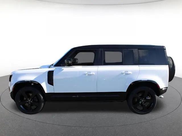2025 Land Rover Defender 110 P500 X-Dynamic SE