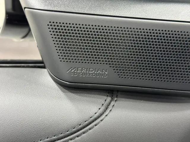 2026 Land Rover Range Rover P400 SE 7 Seat