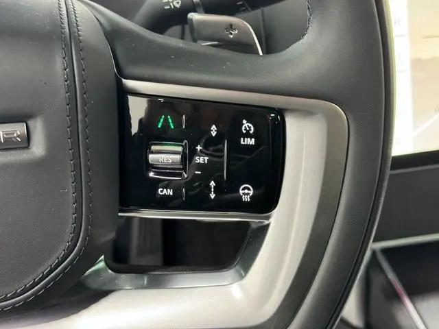 2026 Land Rover Range Rover P400 SE 7 Seat