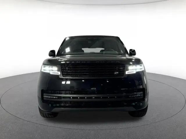 2026 Land Rover Range Rover P400 SE 7 Seat