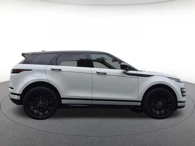 2026 Land Rover Range Rover Evoque Dynamic SE