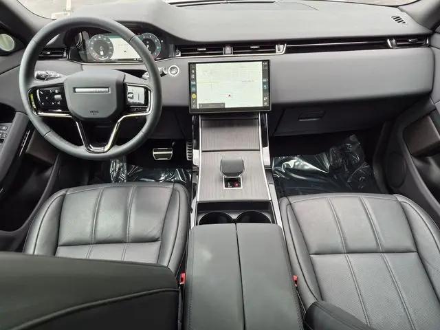 2026 Land Rover Range Rover Evoque Dynamic SE