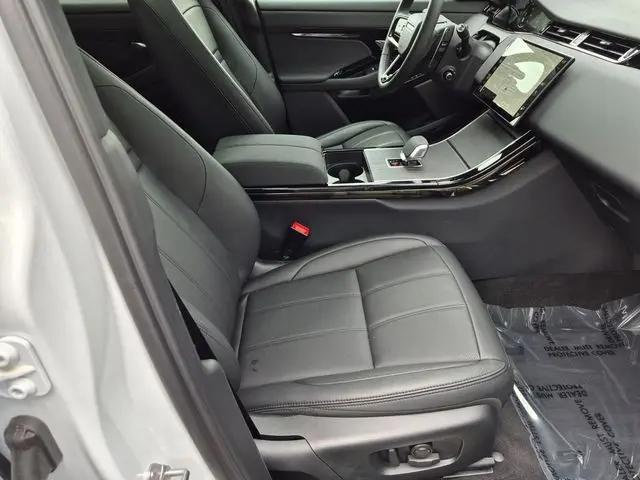 2026 Land Rover Range Rover Evoque Dynamic SE