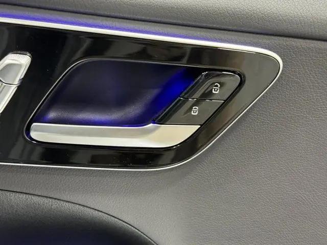 2026 Mercedes-Benz C-CLASS C 300 C 300