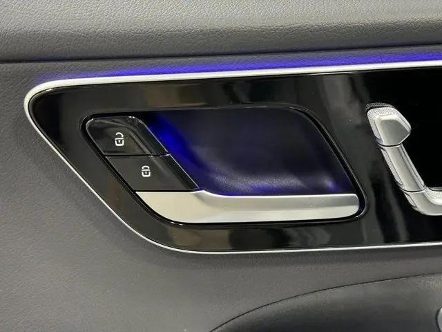 2026 Mercedes-Benz C-CLASS C 300 C 300