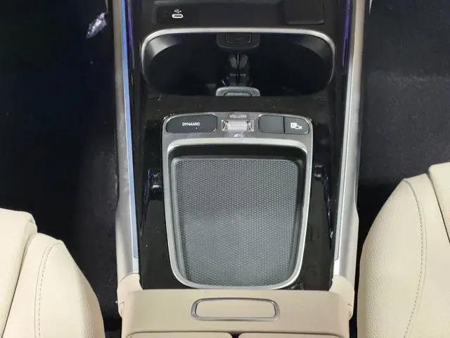 2026 Mercedes-Benz GLB 4MATIC