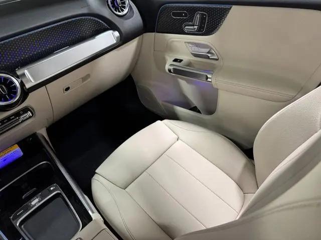2026 Mercedes-Benz GLB 4MATIC