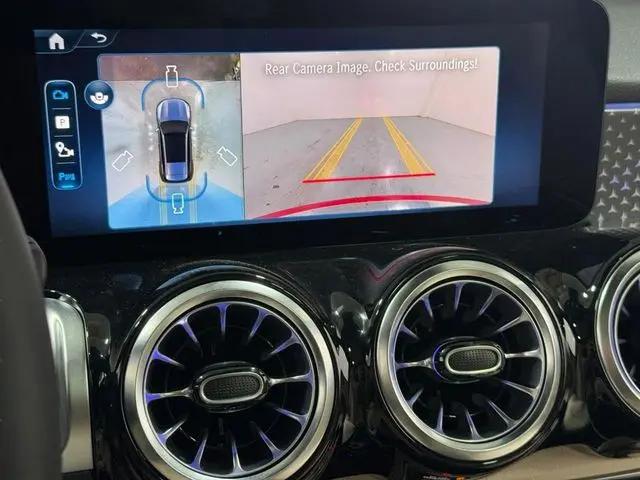 2026 Mercedes-Benz GLB 4MATIC