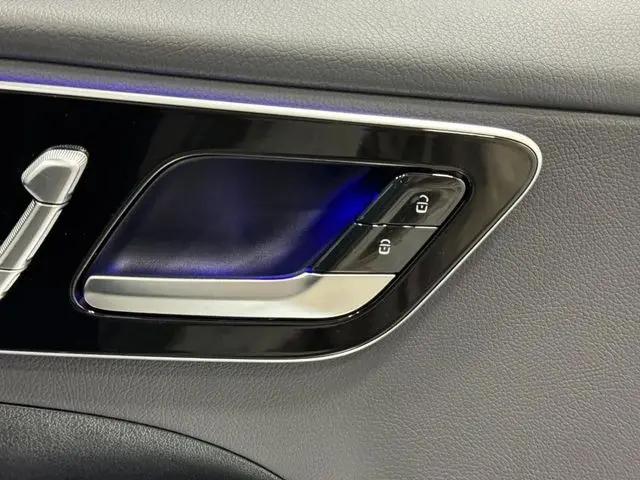 2026 Mercedes-Benz C-CLASS C 300 C 300