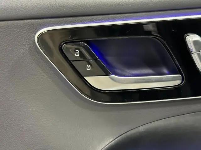 2026 Mercedes-Benz C-CLASS C 300 C 300