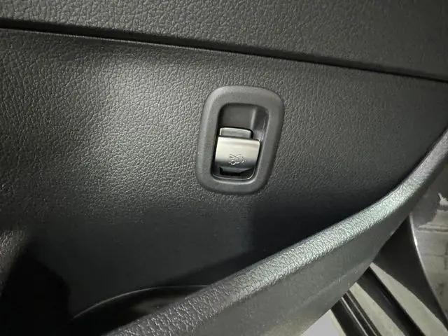 2026 Mercedes-Benz C-CLASS C 300 C 300