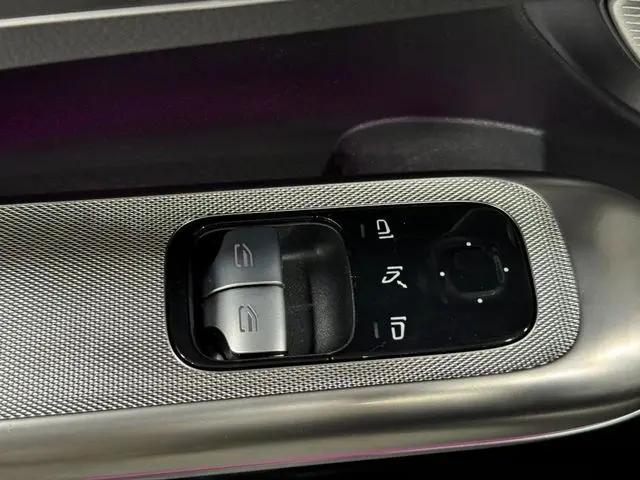 2026 Mercedes-Benz E-CLASS E 300 CLE 300