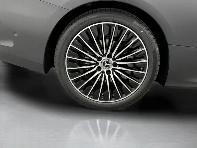 2026 Mercedes-Benz E-CLASS E 300 CLE 300