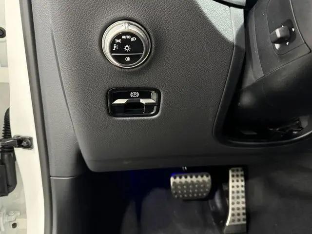 2026 Mercedes-Benz GLC 4MATIC
