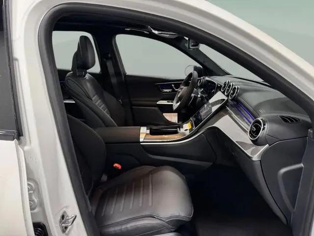 2026 Mercedes-Benz GLC 4MATIC