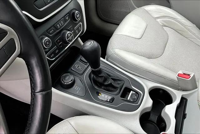 2021 Jeep Cherokee Latitude Lux 4x4