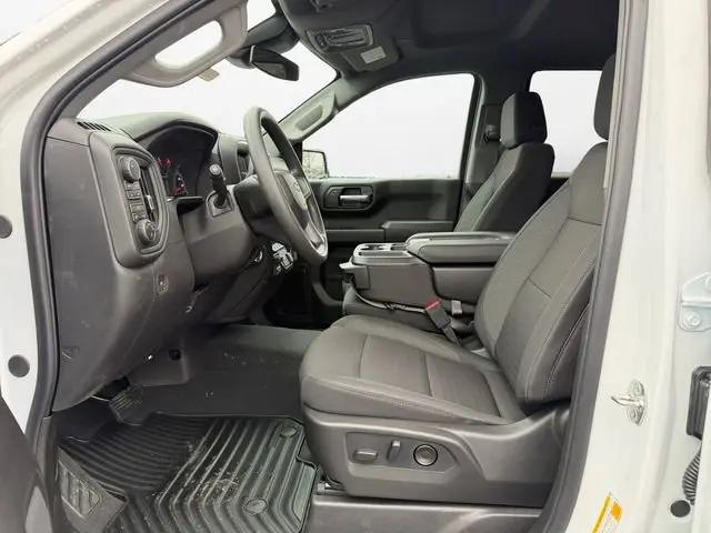 2026 Chevrolet Silverado 1500 4WD Crew Cab Standard Bed Custom Trail Boss
