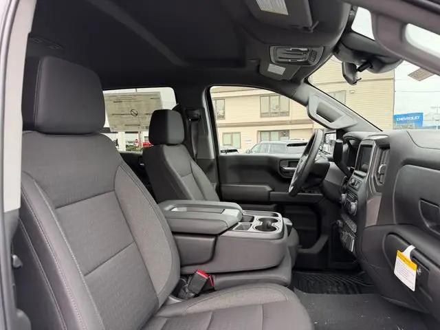 2026 Chevrolet Silverado 1500 4WD Crew Cab Standard Bed Custom Trail Boss