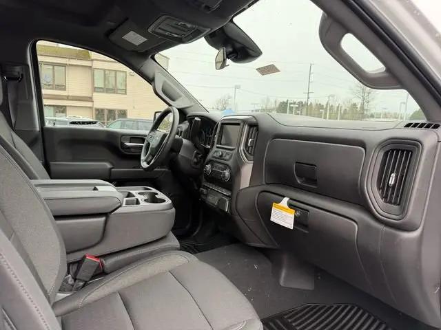 2026 Chevrolet Silverado 1500 4WD Crew Cab Standard Bed Custom Trail Boss