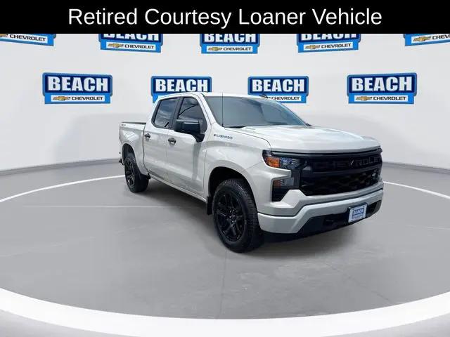 2026 Chevrolet Silverado 1500 4WD Crew Cab Short Bed Custom