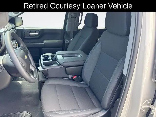 2026 Chevrolet Silverado 1500 4WD Crew Cab Short Bed Custom
