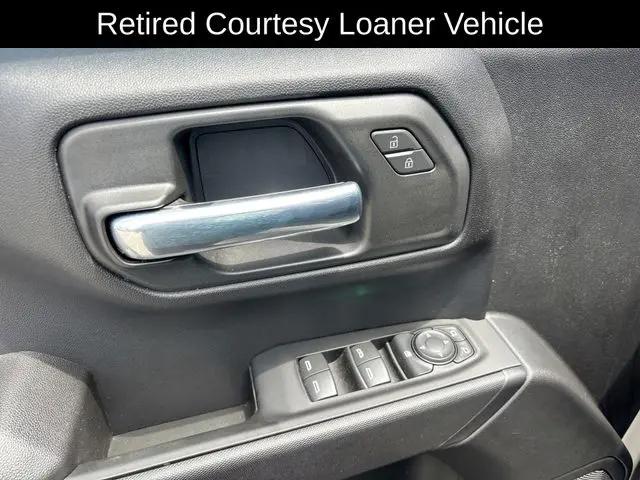 2026 Chevrolet Silverado 1500 4WD Crew Cab Short Bed Custom