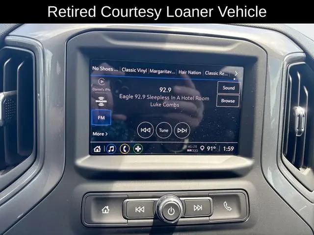 2026 Chevrolet Silverado 1500 4WD Crew Cab Short Bed Custom