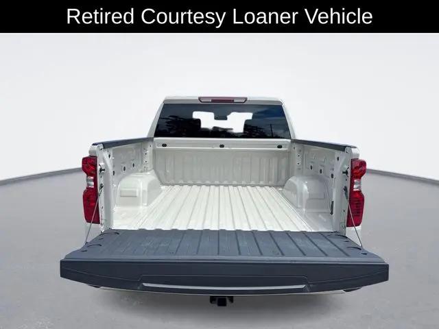 2026 Chevrolet Silverado 1500 4WD Crew Cab Short Bed Custom
