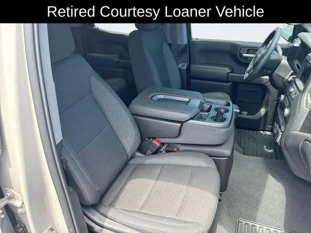 2026 Chevrolet Silverado 1500 4WD Crew Cab Short Bed Custom