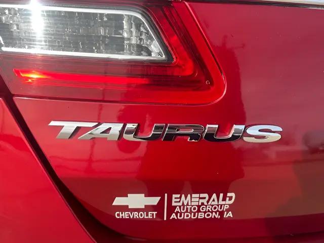 2014 Ford Taurus SEL