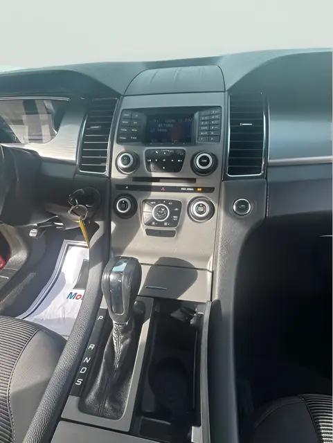 2014 Ford Taurus SEL