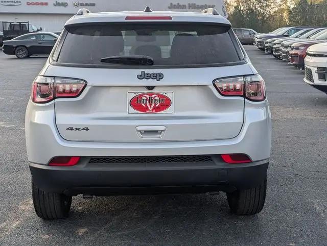 2026 Jeep Compass Latitude Altitude