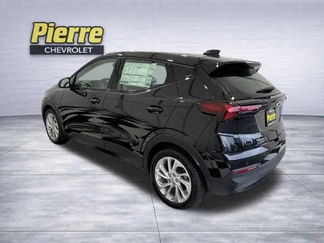 2027 Chevrolet Bolt LT FWD