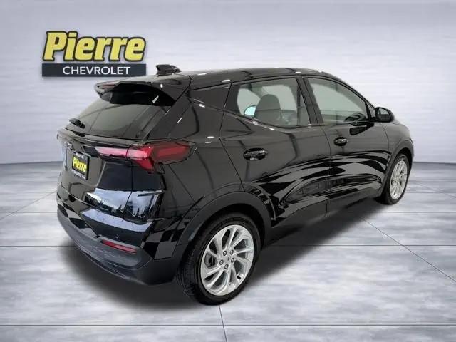 2027 Chevrolet Bolt LT FWD