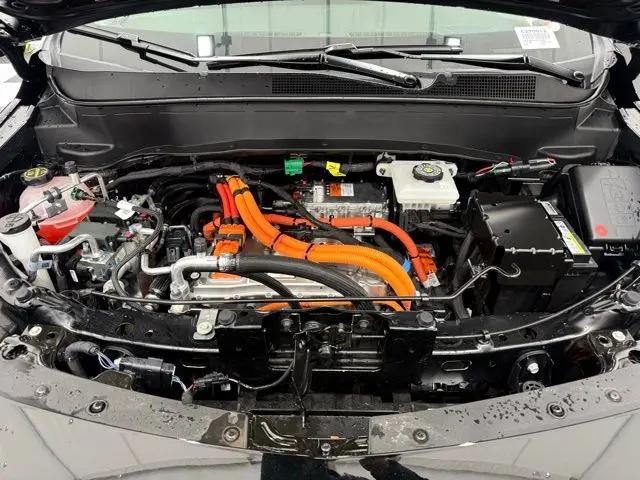 2027 Chevrolet Bolt LT FWD