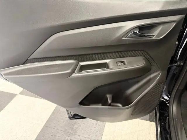 2027 Chevrolet Bolt LT FWD