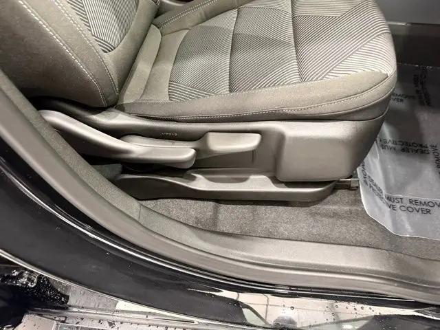 2027 Chevrolet Bolt LT FWD