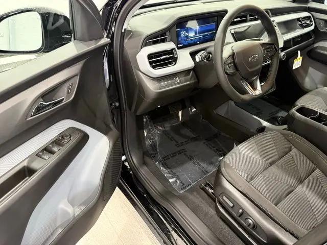 2027 Chevrolet Bolt LT FWD