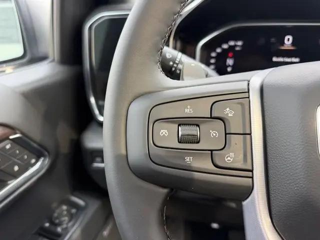 2026 GMC Sierra 1500 Crew Cab, Short Bed, SLT, RWD