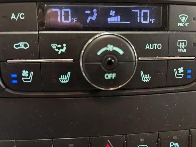 2011 Jeep Grand Cherokee Overland